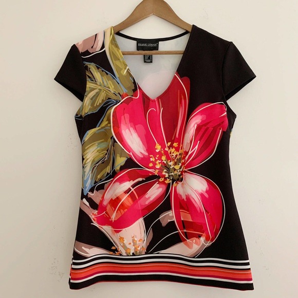 Frank Lyman Tops - Frank Lyman Floral Cap Sleeve Top